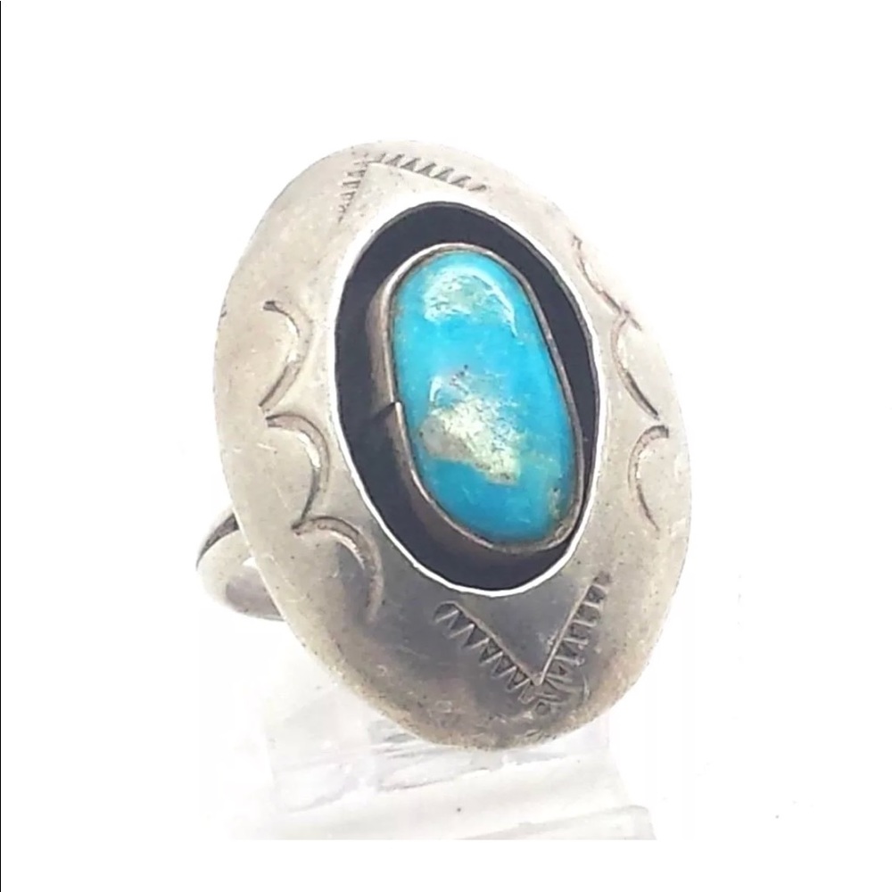 Navajo Oval Shadow Box Turquoise & 925 Ring